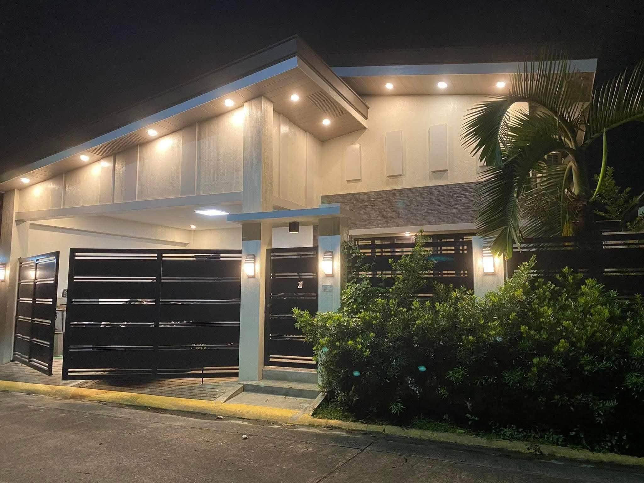 3-BedroomHouseandLotforSaleinNorthview,QuezonCity-1.jpg