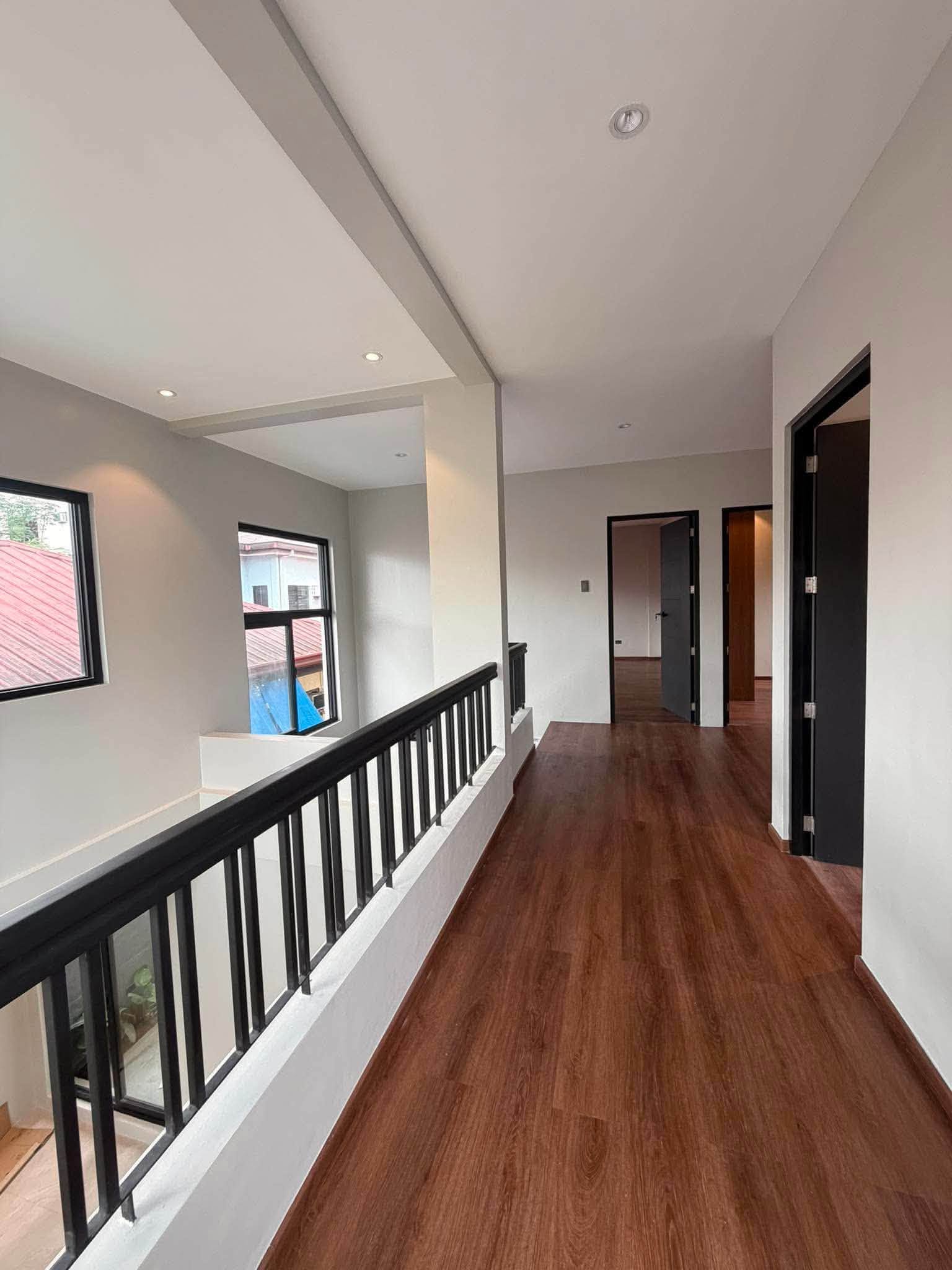 4-BedroomHouseandLotforSaleinGreenwoodsExecutiveVillage,Taytay,Rizal-18.jpg