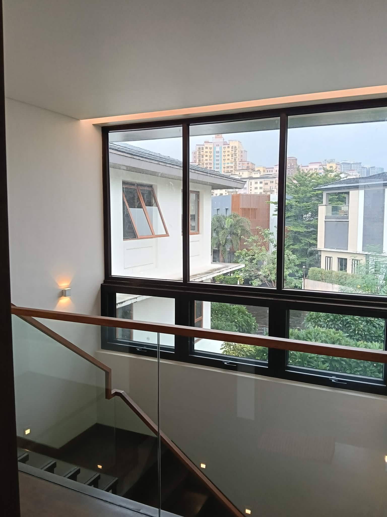 5-BedroomHouseandLotforLeaseinMcKinleyHillVillage,TaguigCity-12.jpg