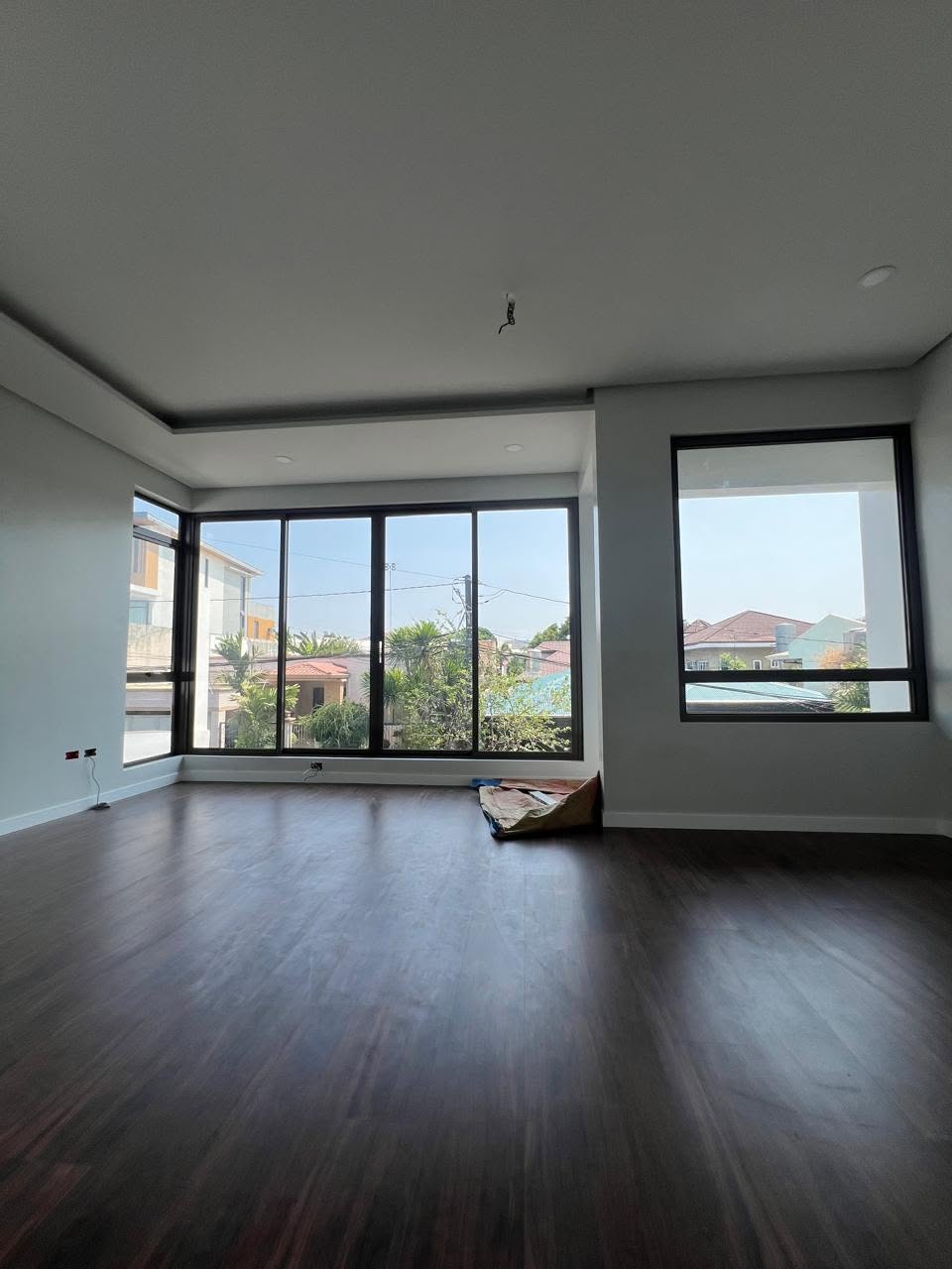 5-BedroomHouseandLotforSaleinBFHomes,Parañaque-5.jpg