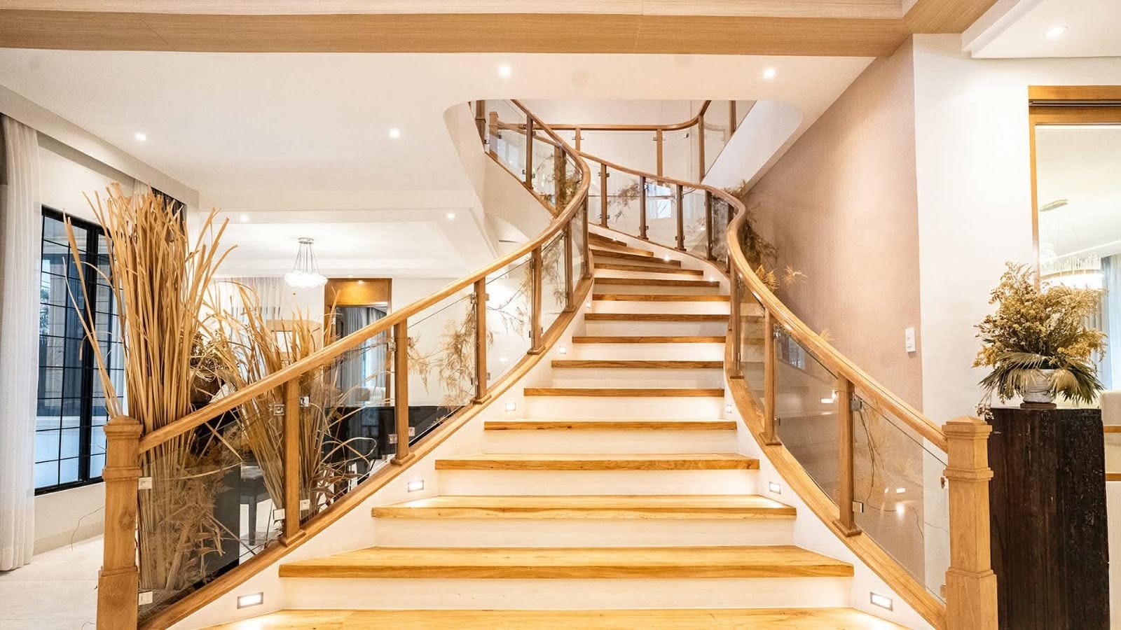 8-BedroomHouseandLotforSaleinLasPiñasCity-9.jpg