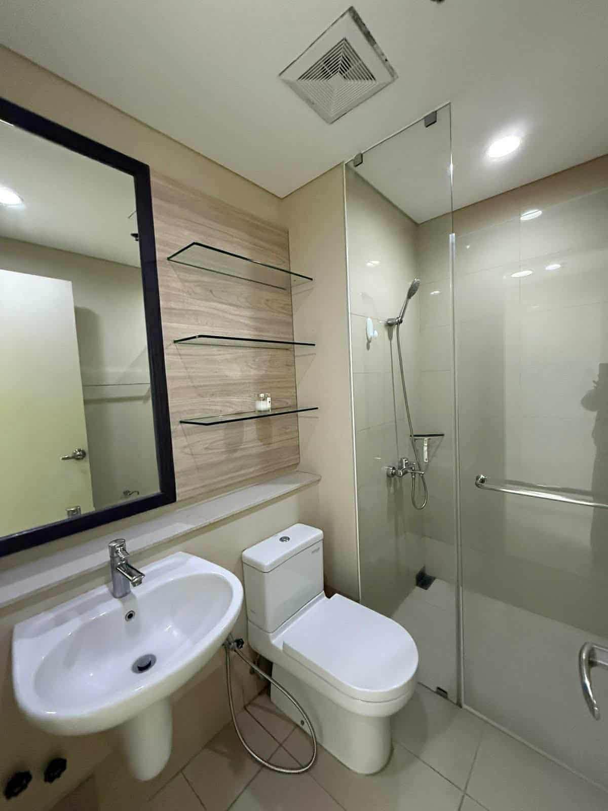 2-BedroomCondoUnitforSaleinAryaResidences,BGC,TaguigCity-12.jpg