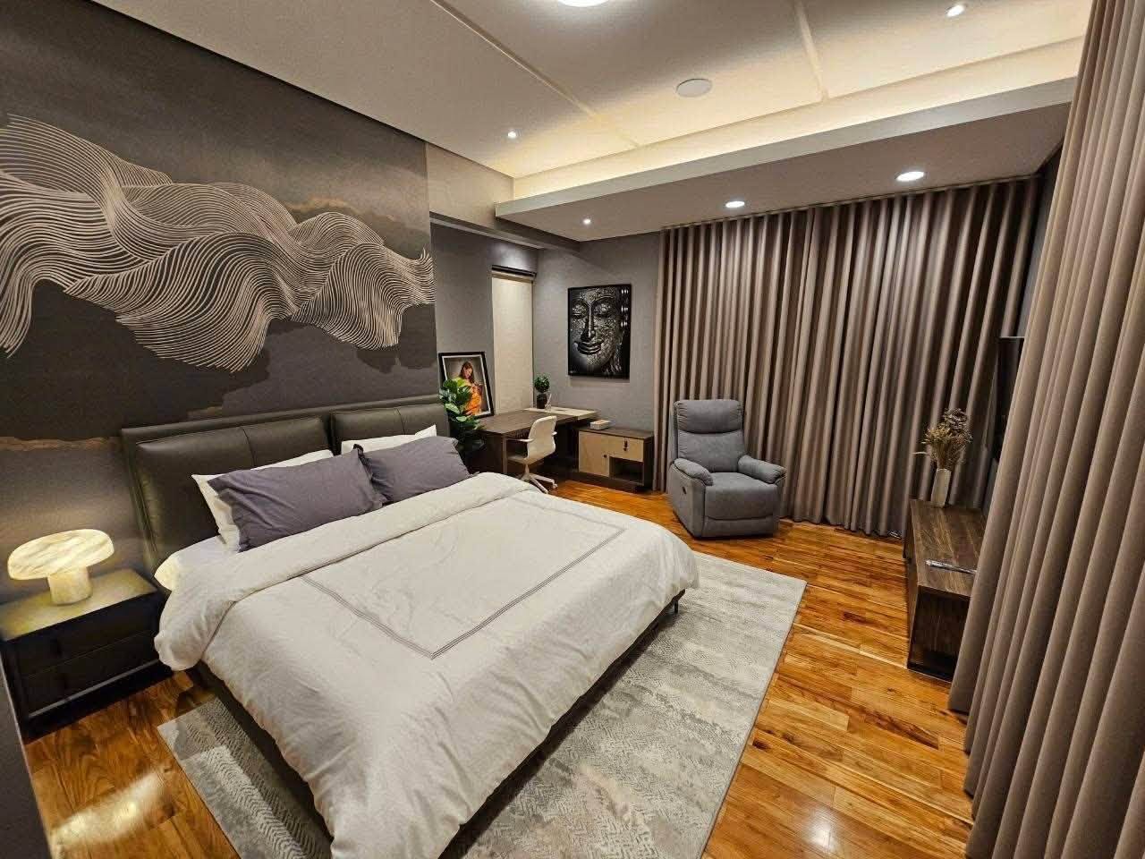 4-BedroomTownhouseforSalein,QuezonCity-8.jpg