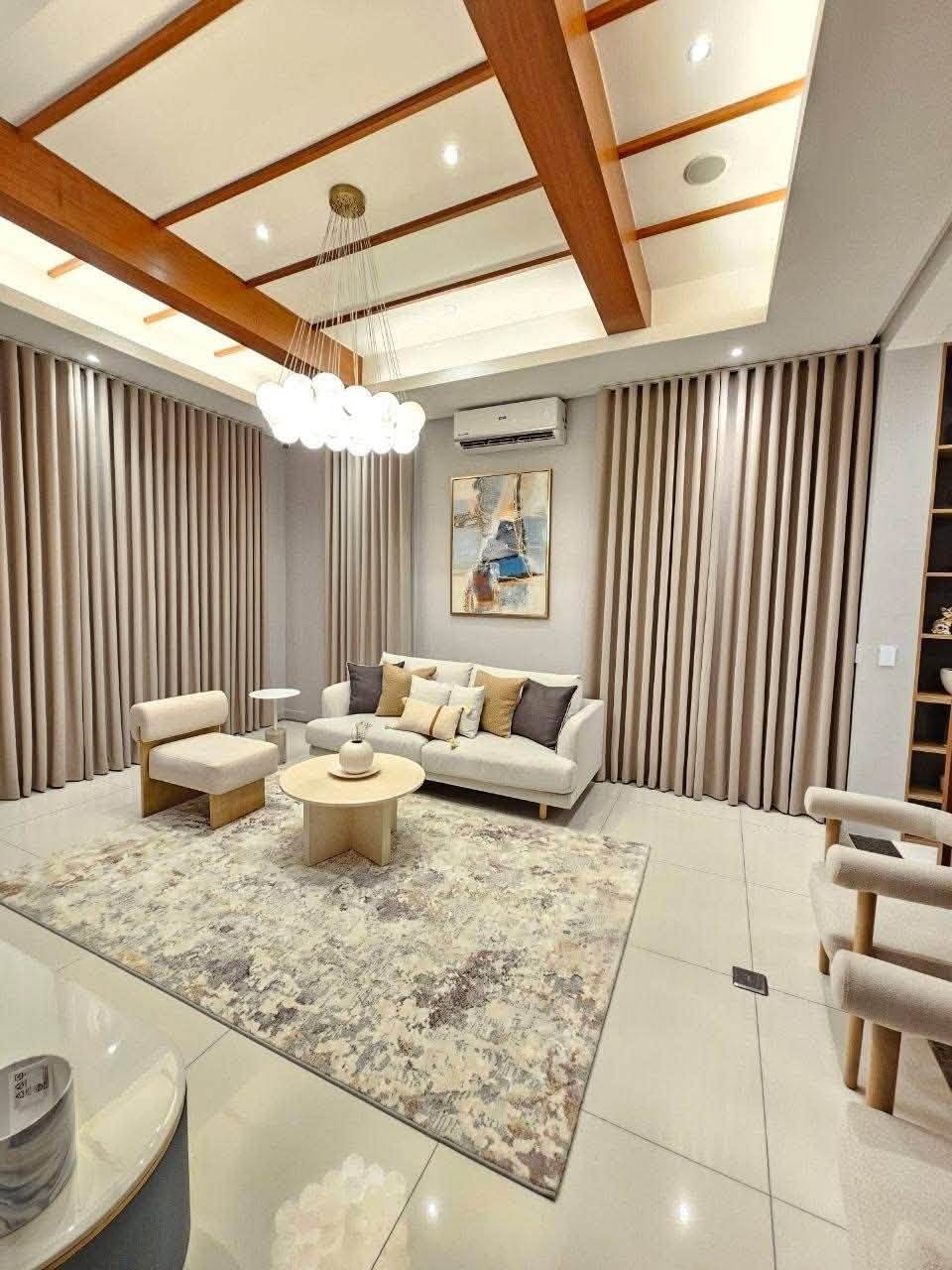 4-BedroomTownhouseforSalein,QuezonCity-5.jpg
