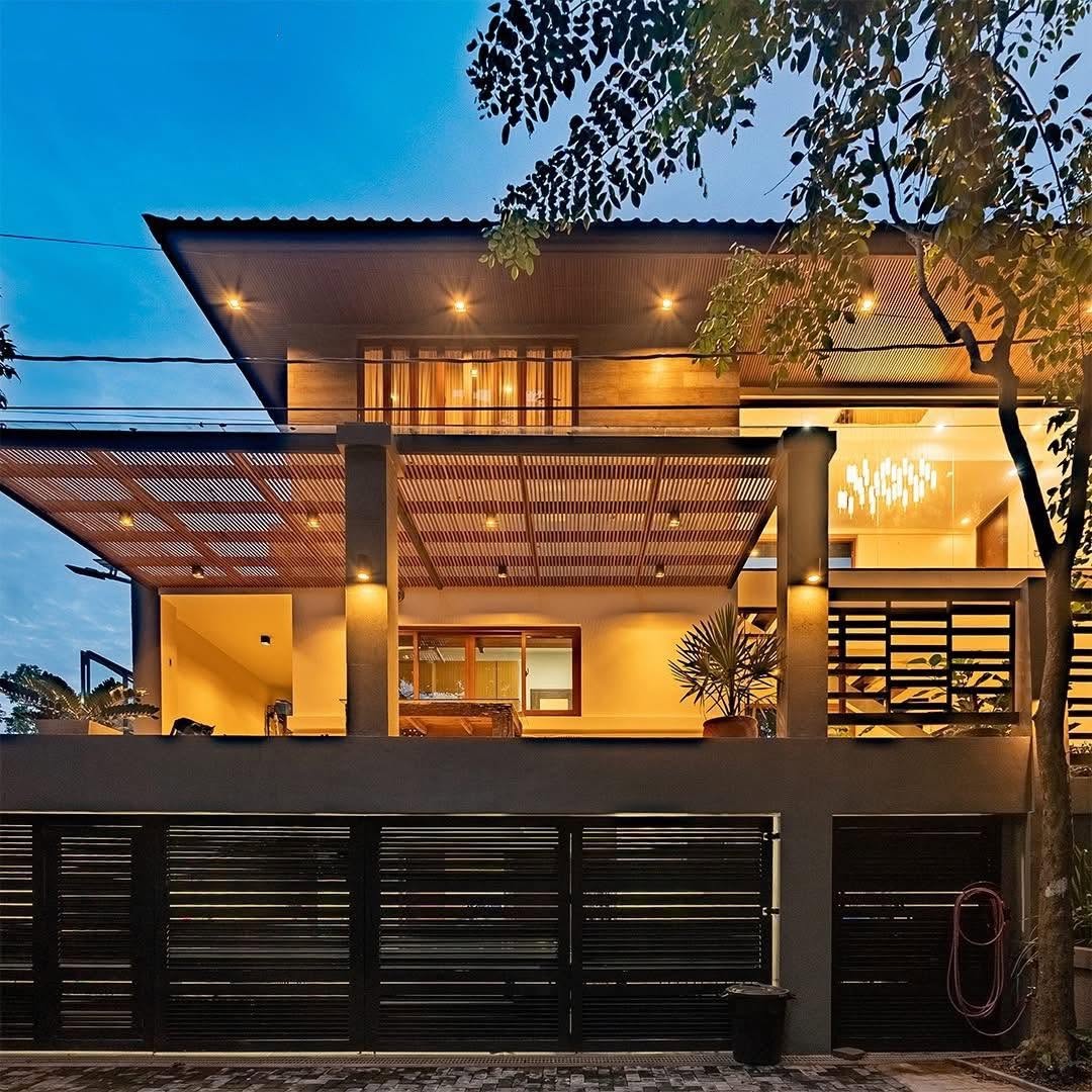 7-BedroomHouseandLotforSaleinLagunaHillsSubd.,Calamba,Laguna-1.jpg