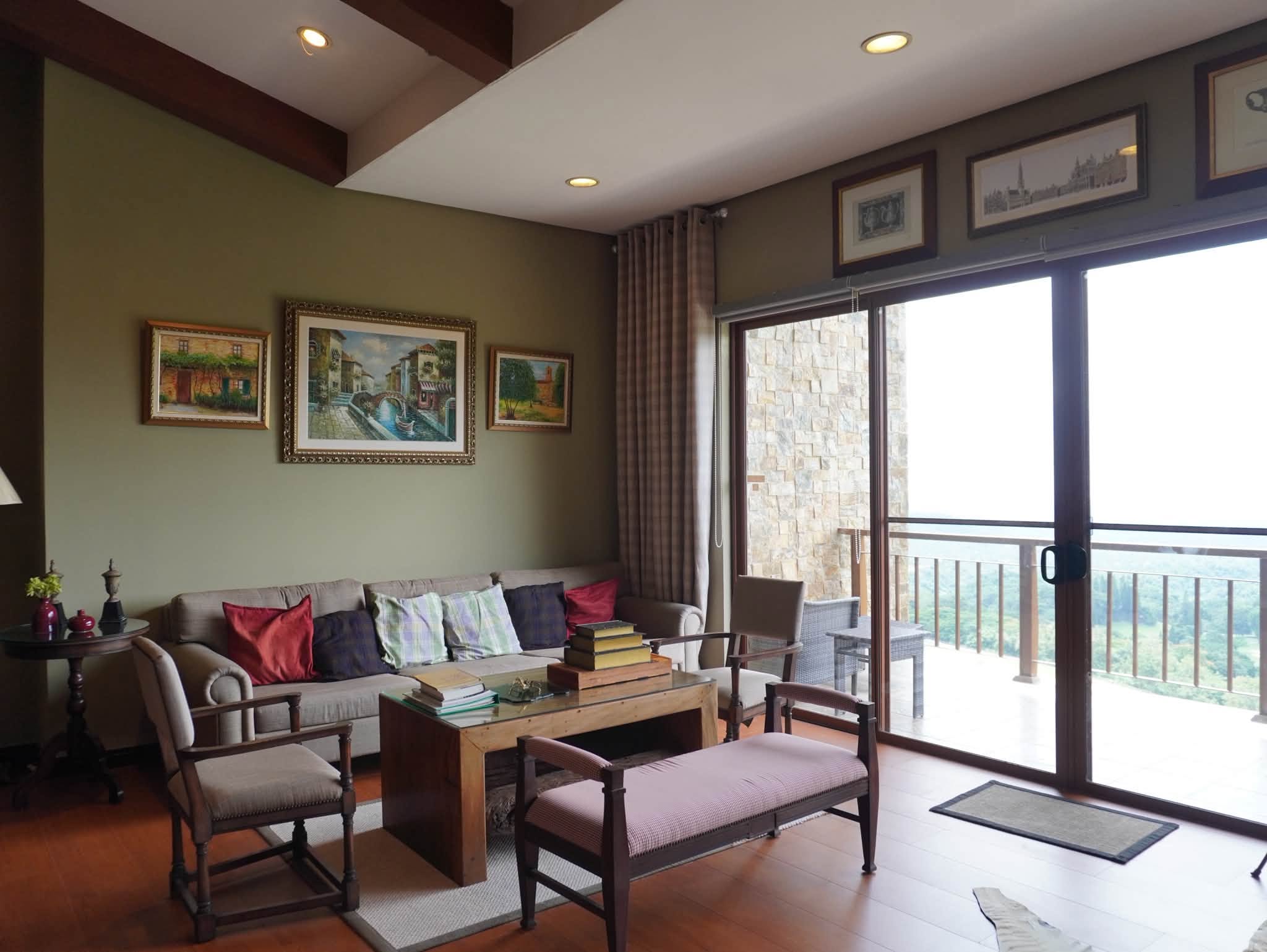 3-BedroomCondoUnitforSaleatTagaytayHighlands-1.jpg