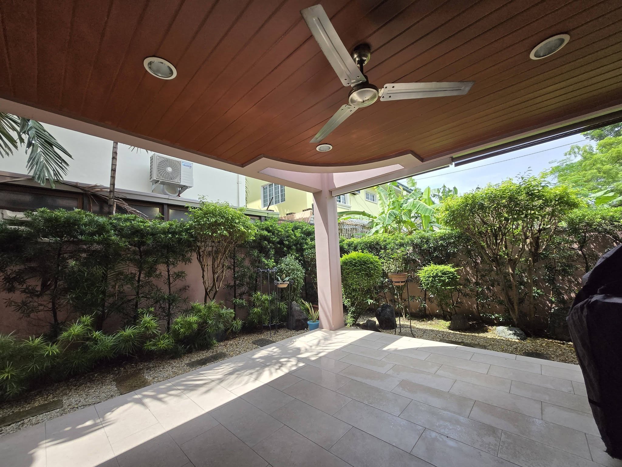 4-BedroomHouseandLotforSaleinAcropolisSubd.,QuezonCity-5.jpg