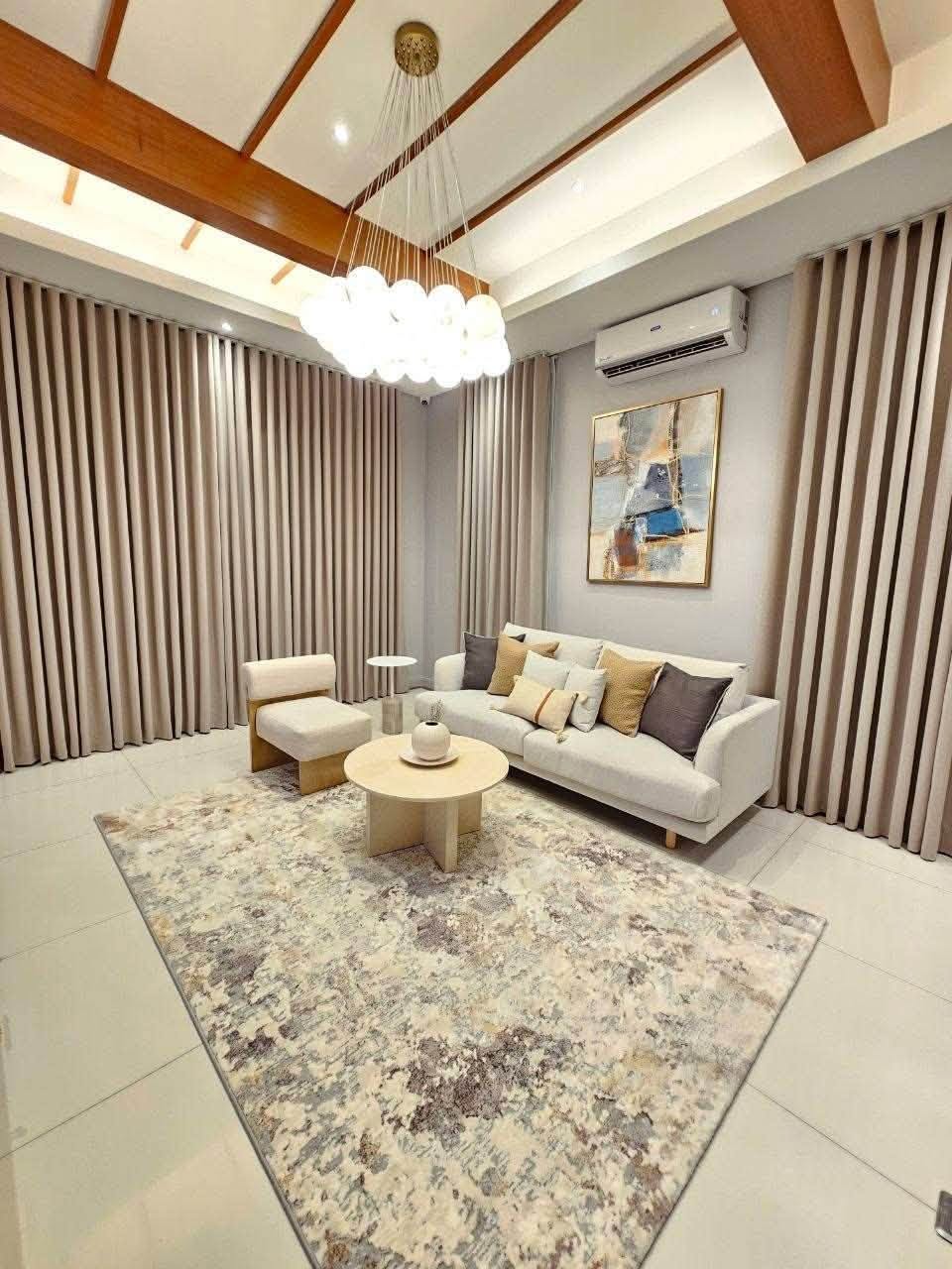 4-BedroomTownhouseforSalein,QuezonCity-3.jpg