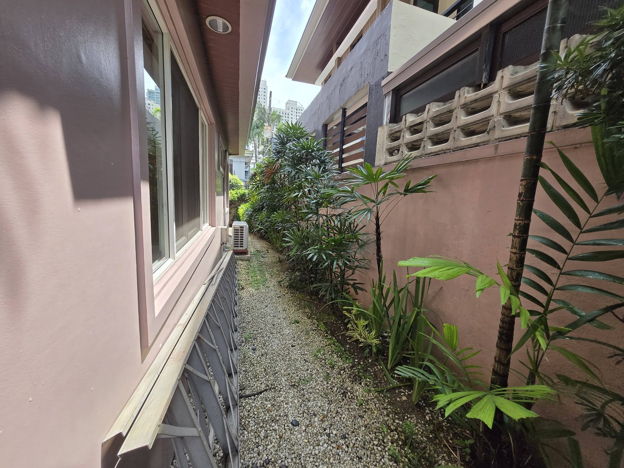4-BedroomHouseandLotforSaleinAcropolisSubd.,QuezonCity-4.jpg