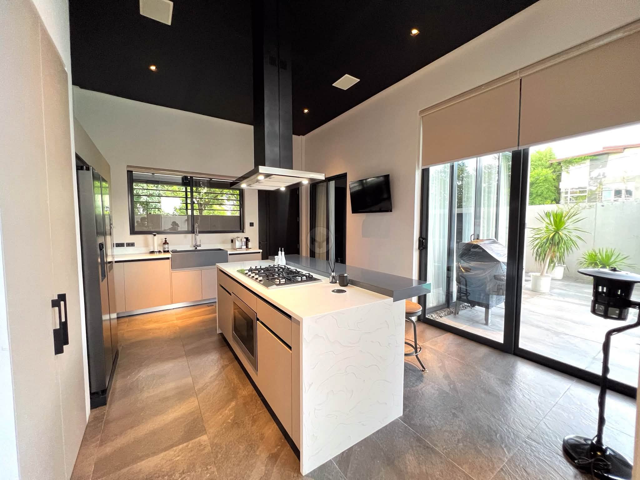 4-BedroomHouseandLotforSaleinVistaRealClassica,QuezonCity-4.jpg