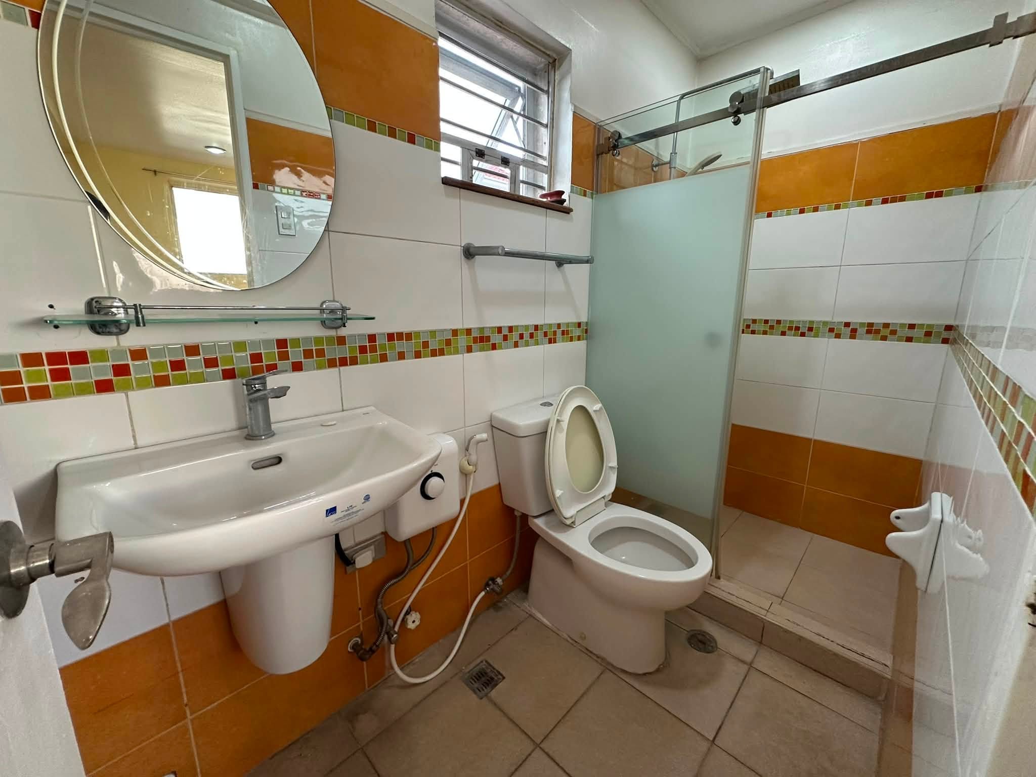 3-BedroomTownhouseforSaleinCeladonResidences,Sta.Cruz,Manila-20.jpg