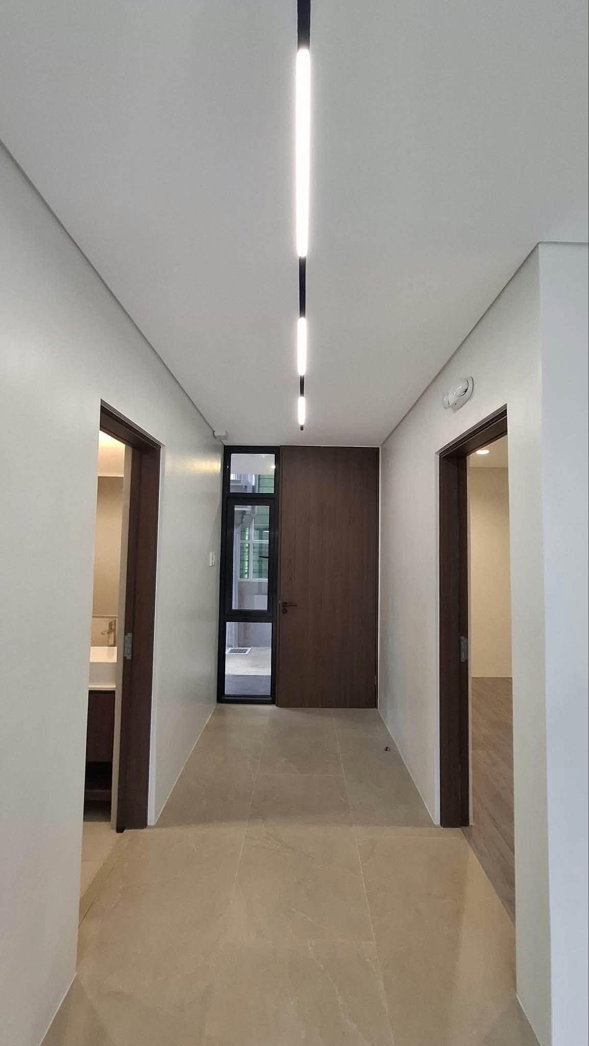 8-BedroomHouseandLotforSaleinGSISVillage,QuezonCity-20.jpg