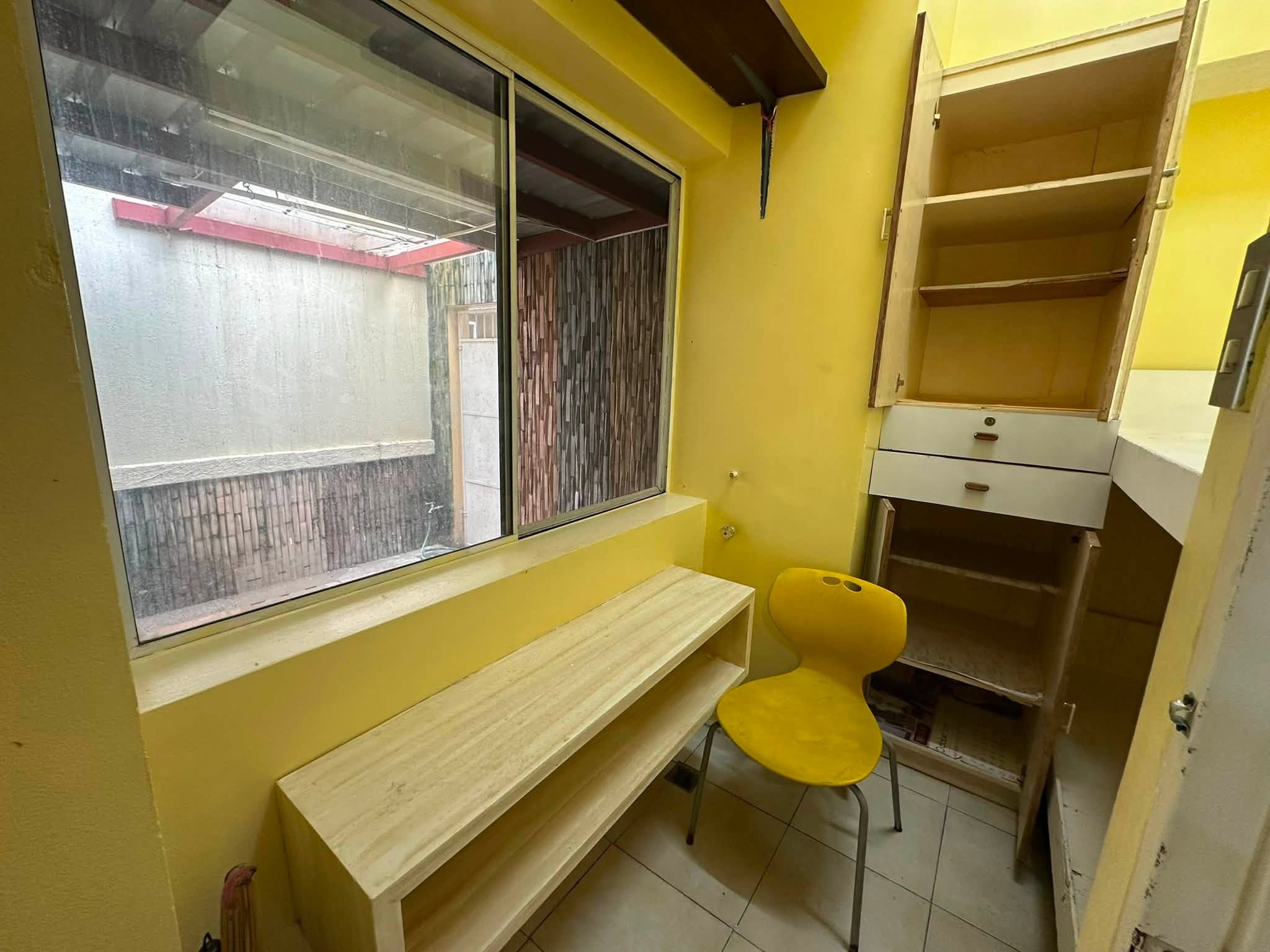 3-BedroomTownhouseforSaleinCeladonResidences,Sta.Cruz,Manila-19.jpg