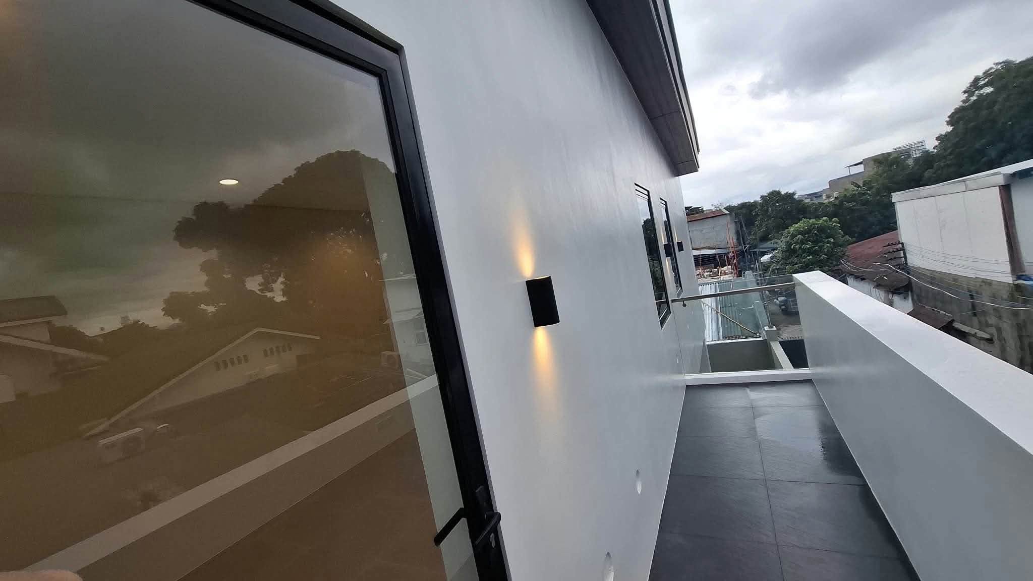 8-BedroomHouseandLotforSaleinGSISVillage,QuezonCity-30.jpg