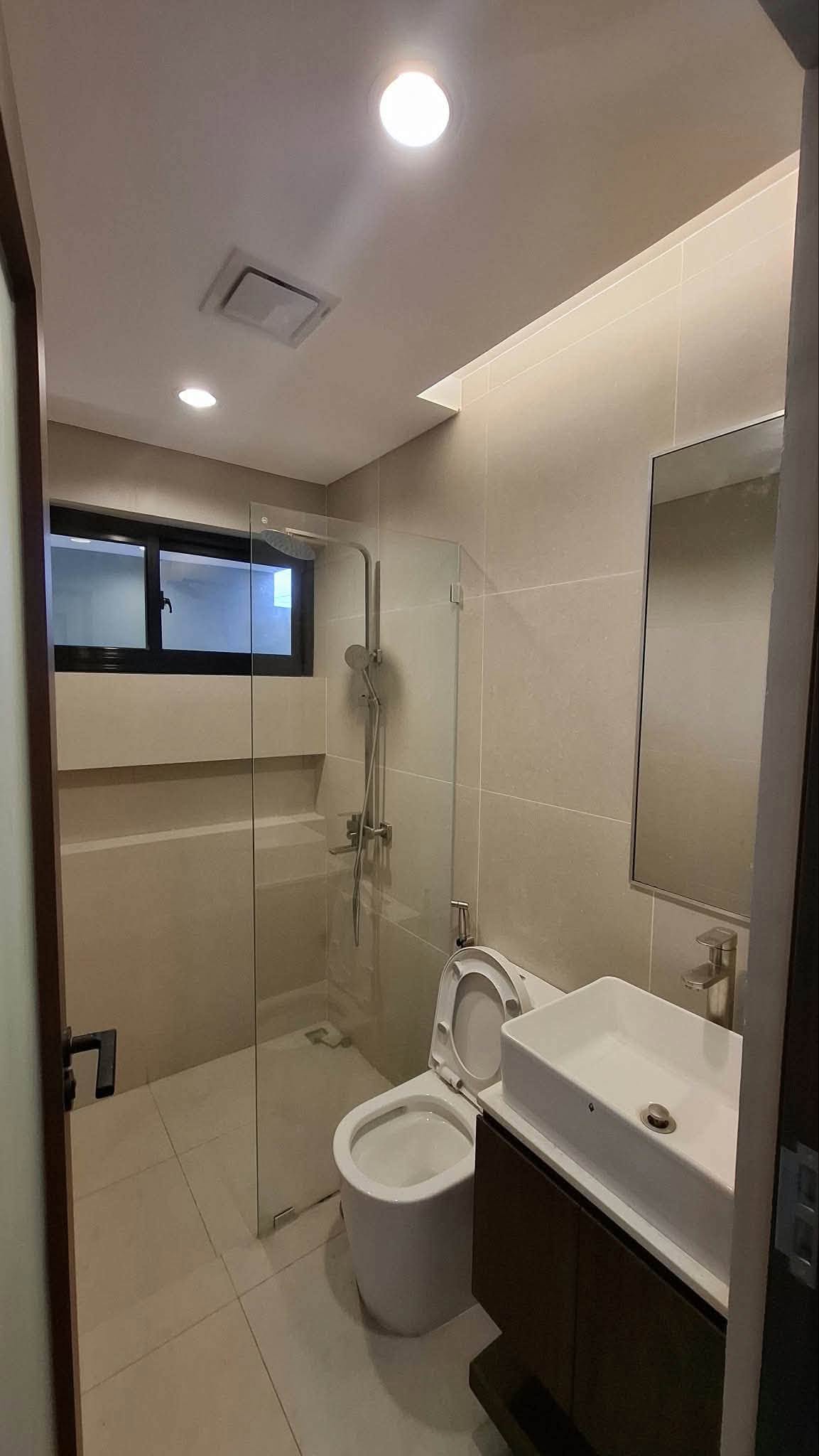 8-BedroomHouseandLotforSaleinGSISVillage,QuezonCity-15.jpg