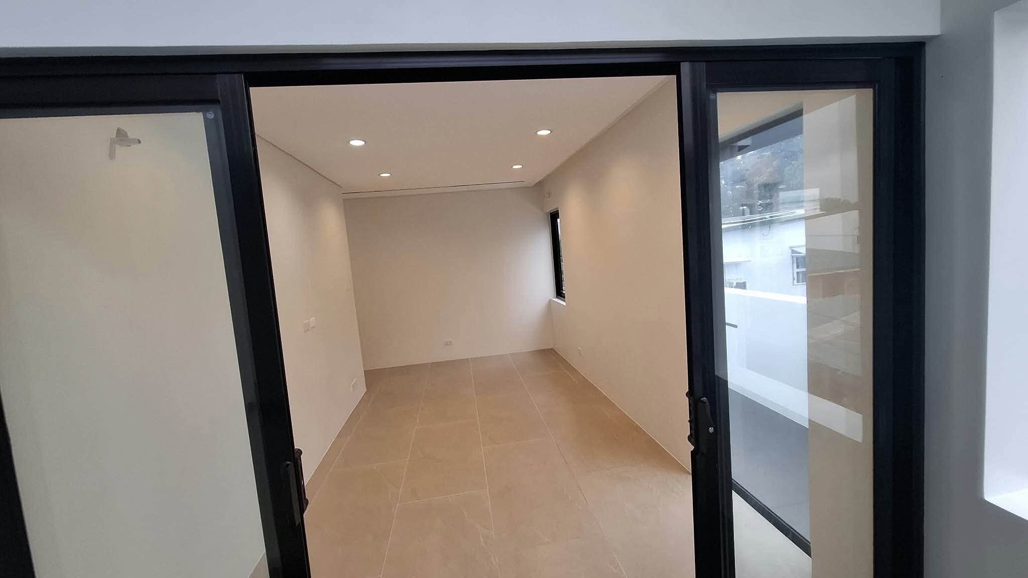 8-BedroomHouseandLotforSaleinGSISVillage,QuezonCity-19.jpg