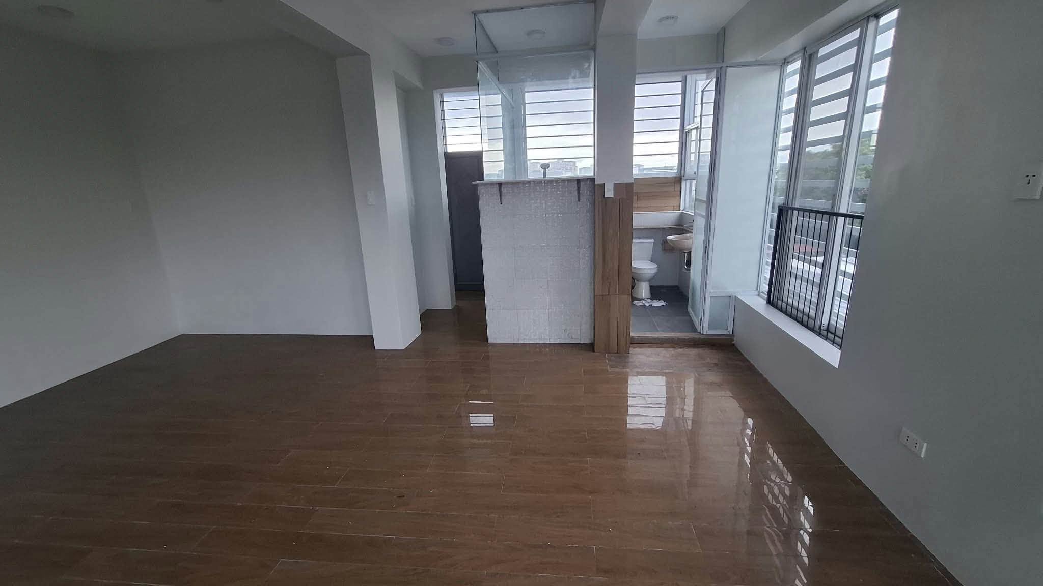 8-BedroomHouseandLotforSaleinGSISVillage,QuezonCity-25.jpg