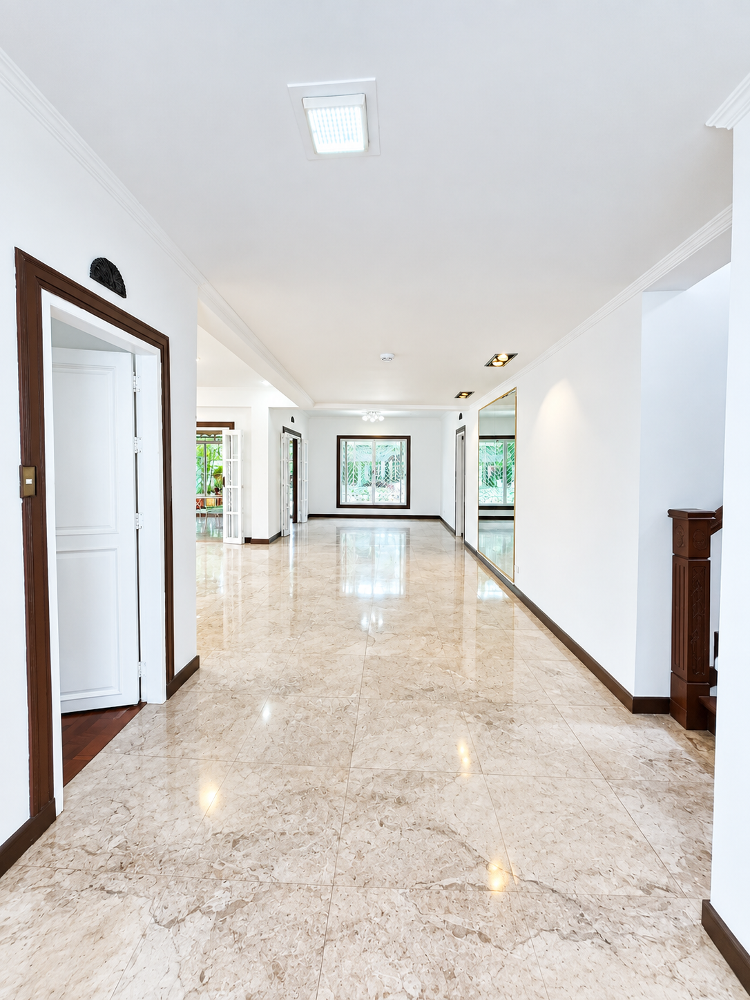 6-BedroomHouseandLotforLeaseinValleVerde,PasigCity-9.jpg