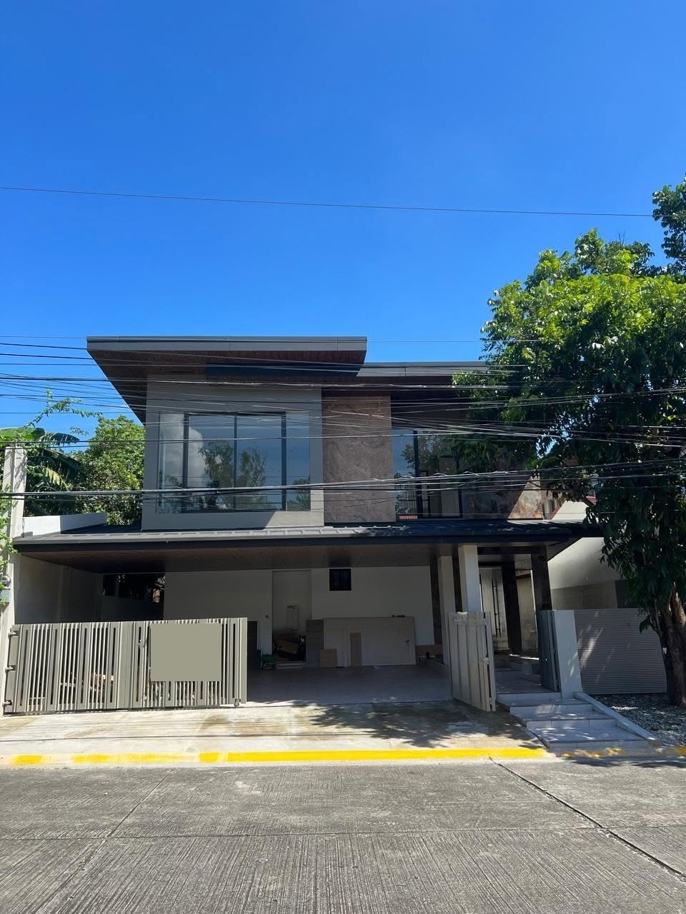 Upscale5-BedroomHouseandLotforSaleinBFHomes,Parañaque-1.jpg