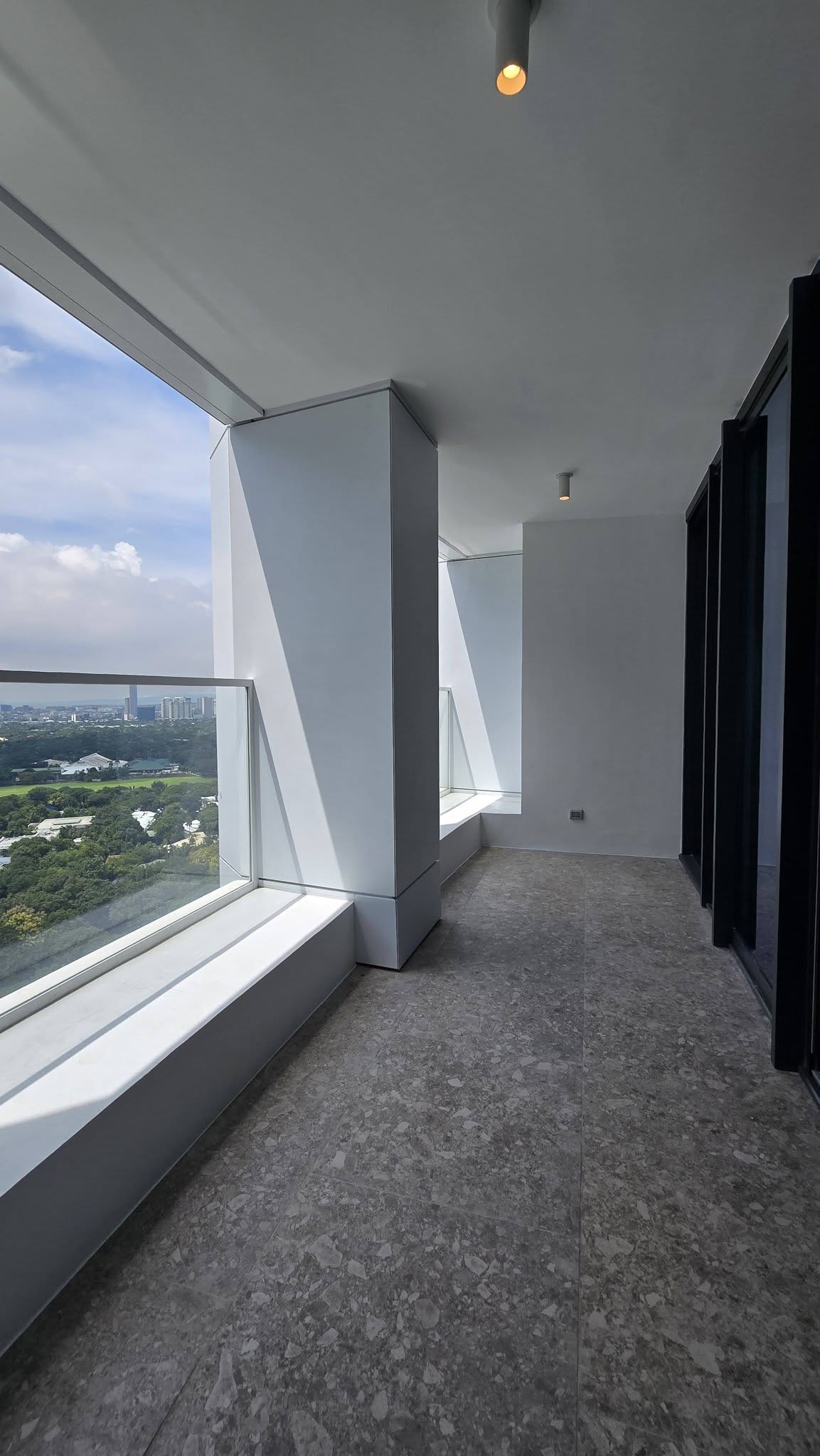 3-BedroomCondoUnitforLeaseinAureliaResidences,BGC,TaguigCity-9.jpg