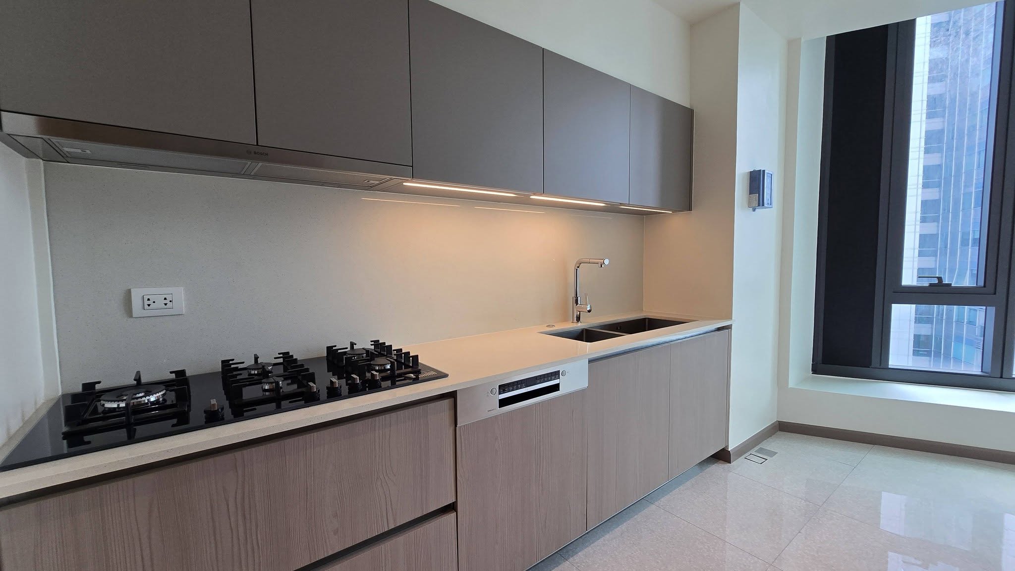 3-BedroomCondoUnitforLeaseinAureliaResidences,BGC,TaguigCity-10.jpg