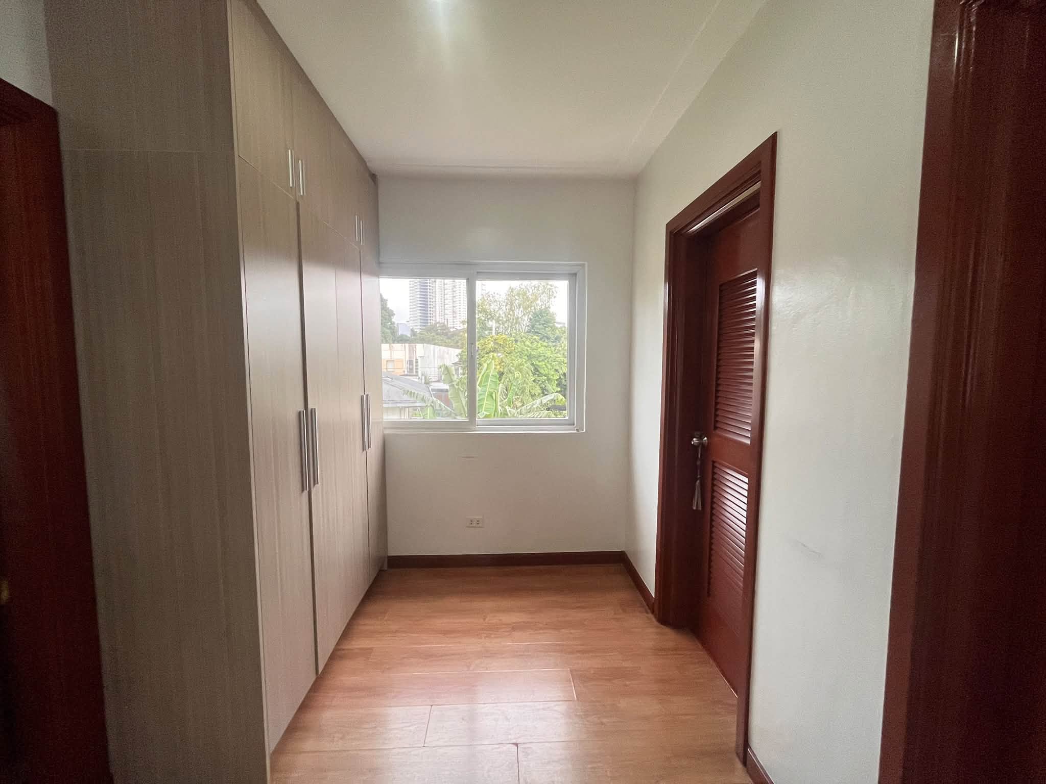 3-BedroomFullyFurnishedTownhouseforSalenearQuezonAve.,QuezonCity-14.jpg