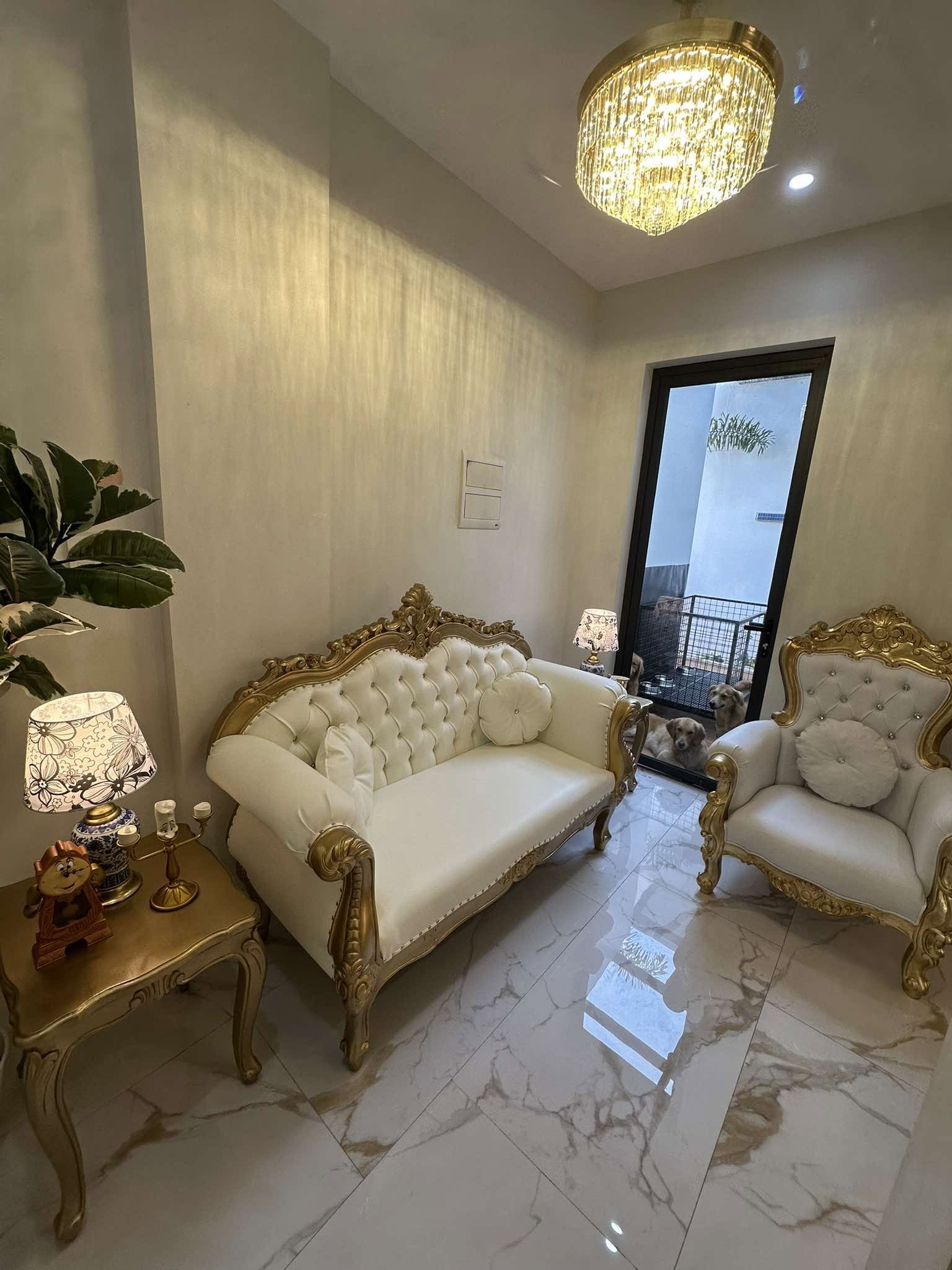 7-BedroomHouseandLotforSaleinSto.ThomasVillage,NorthCaloocan-12.jpg