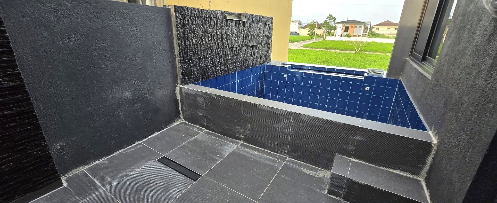 2-BedroomHouseandLotforSaleatTheSonoma,Sta.Rosa,Laguna-15.jpg
