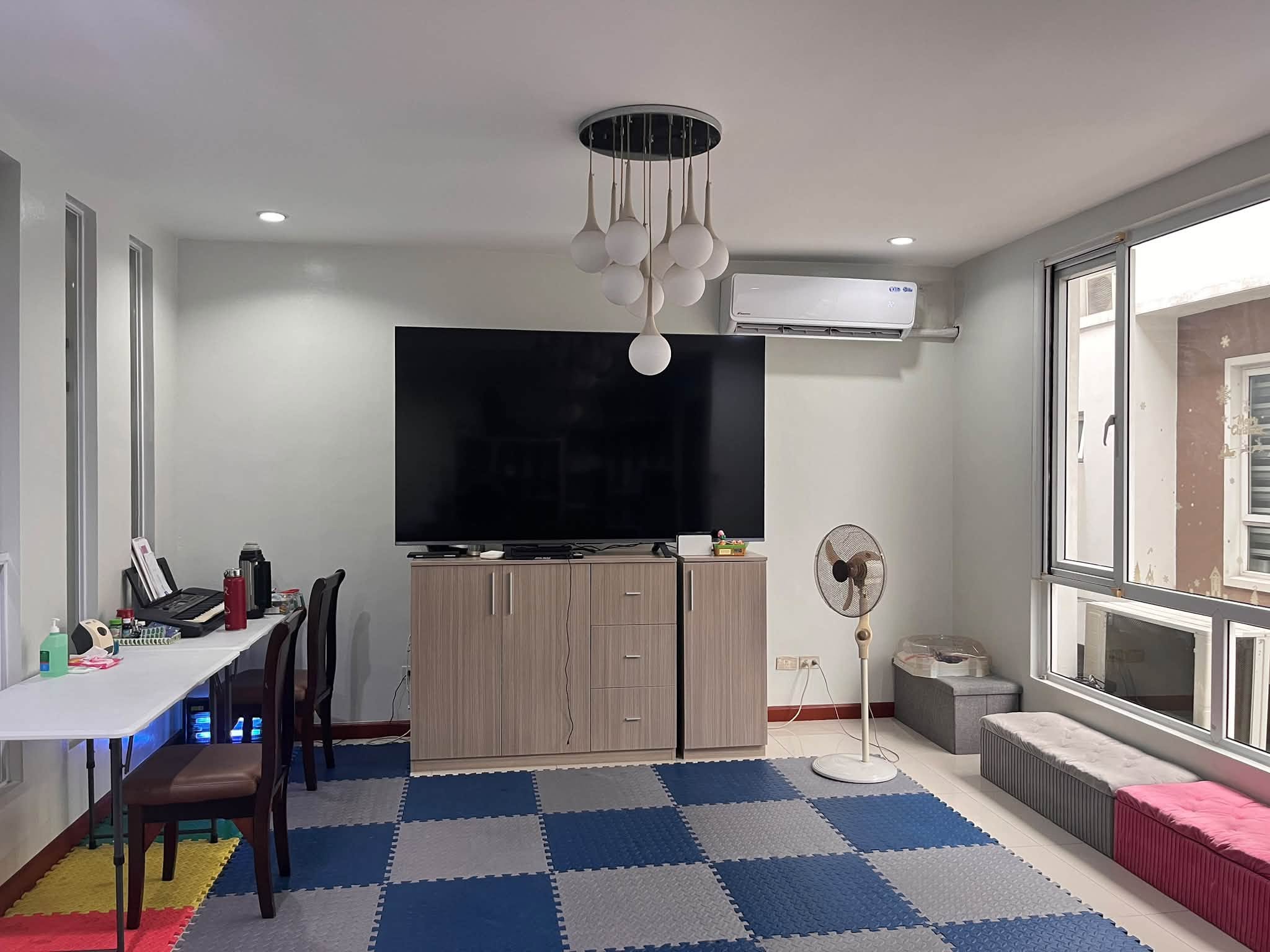 3-BedroomFullyFurnishedTownhouseforSalenearQuezonAve.,QuezonCity-9.jpg