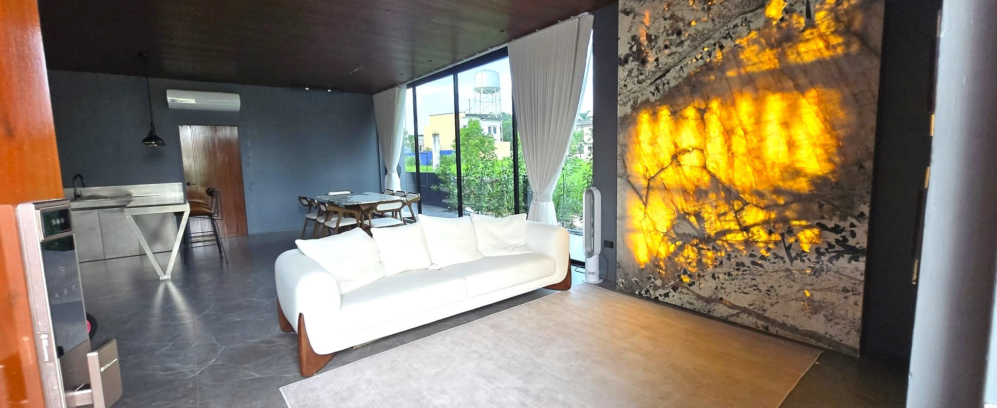 2-BedroomHouseandLotforSaleatTheSonoma,Sta.Rosa,Laguna-2.jpg