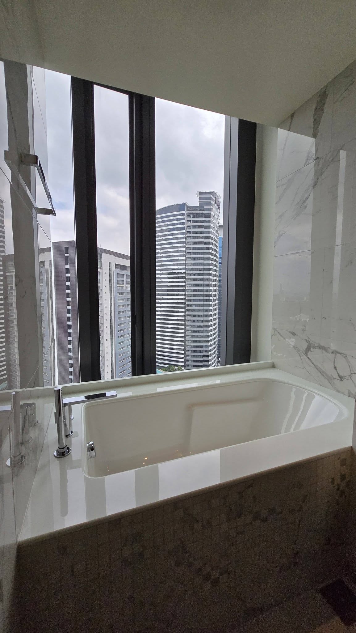 3-BedroomCondoUnitforLeaseinAureliaResidences,BGC,TaguigCity-23.jpg