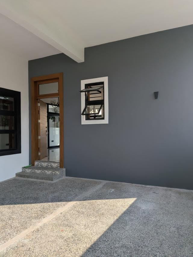 6-BedroomHouseandLotforSaleinGreenwoodsExecutiveVillage,Taytay,Rizal-4.jpg