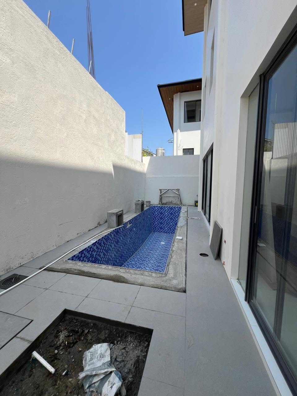 HighEnd5-BedroomHouseandLotforSaleinBFHomes,Parañaque-8.jpg