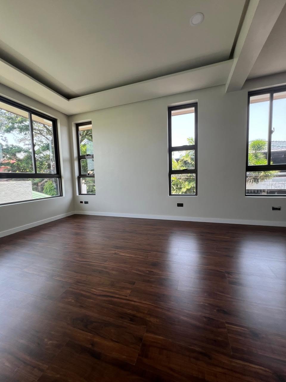 5-BedroomHouseandLotforSaleinBFHomes,Parañaque-8.jpg