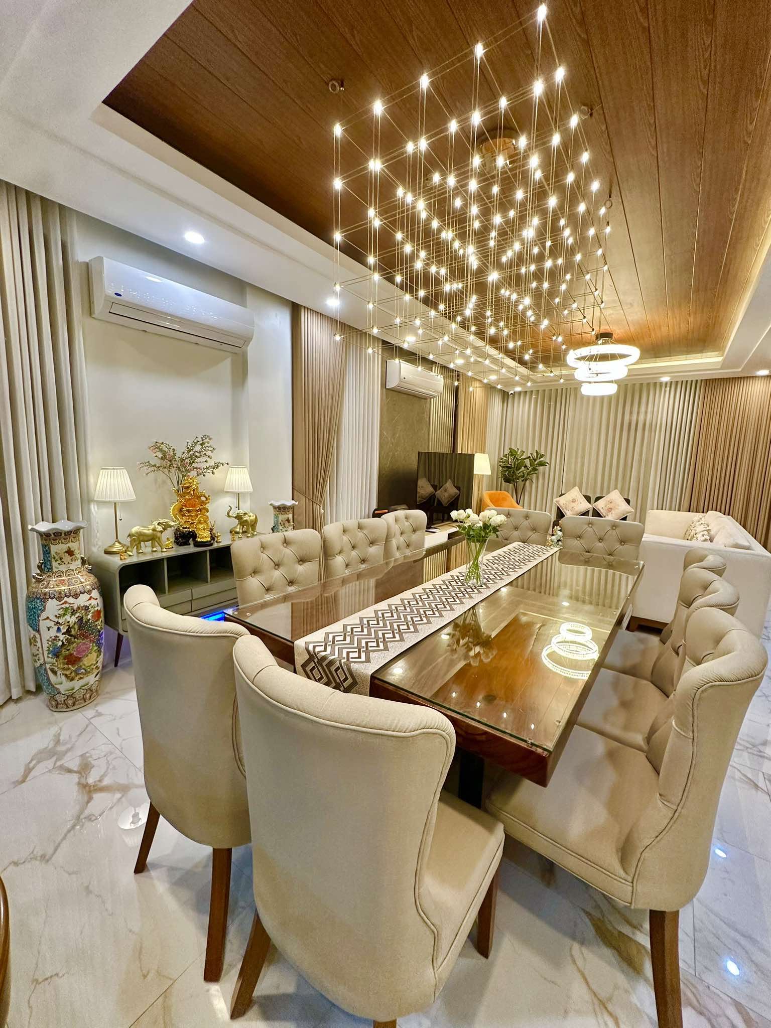 7-BedroomHouseandLotforSaleinSto.ThomasVillage,NorthCaloocan-5.jpg