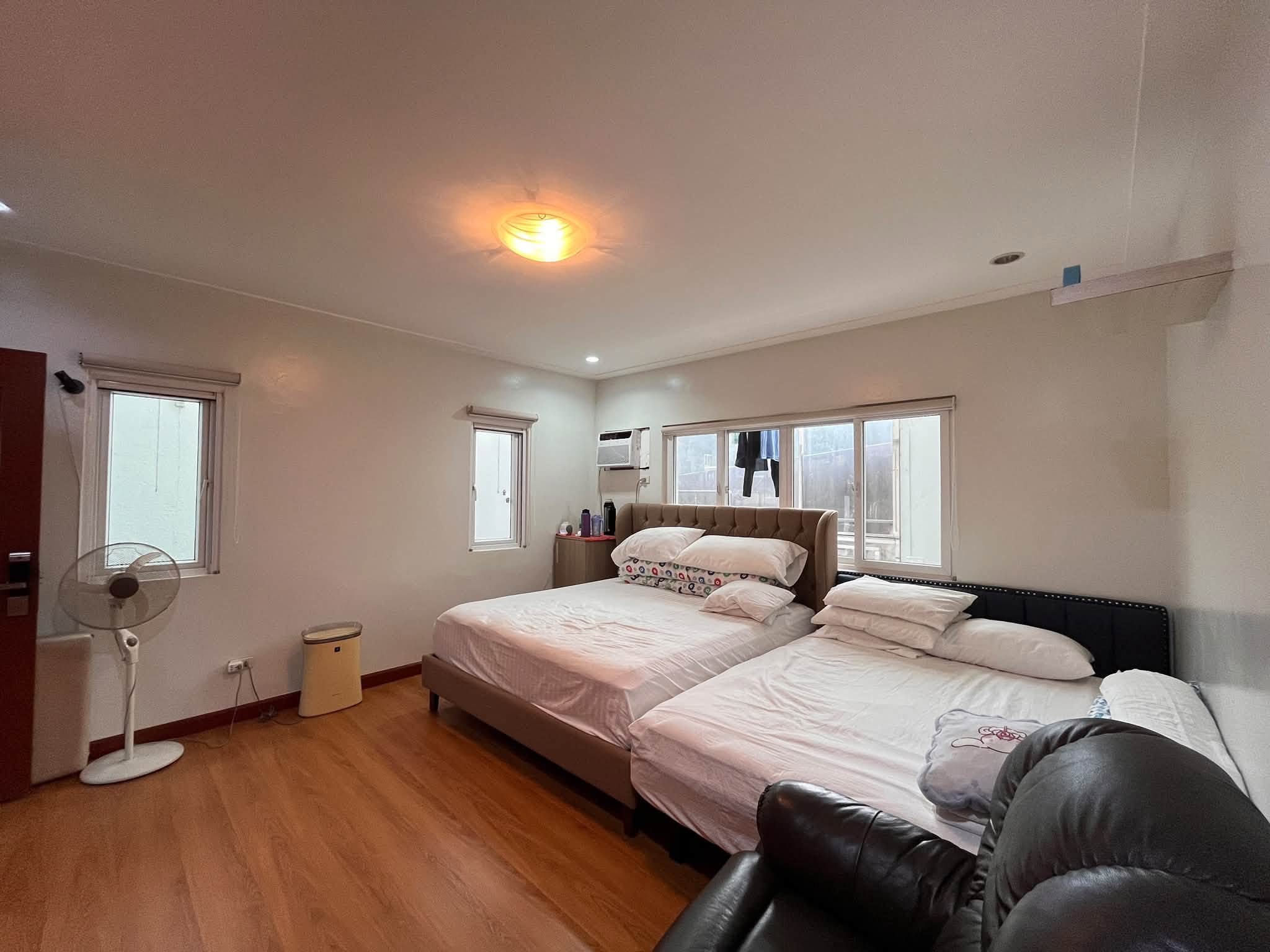 3-BedroomFullyFurnishedTownhouseforSalenearQuezonAve.,QuezonCity-10.jpg