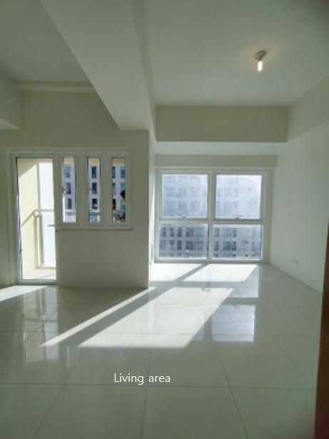 3-BedroomCondoUnitforSaleinMadisonParkWest,BGC,Taguig-6.jpg