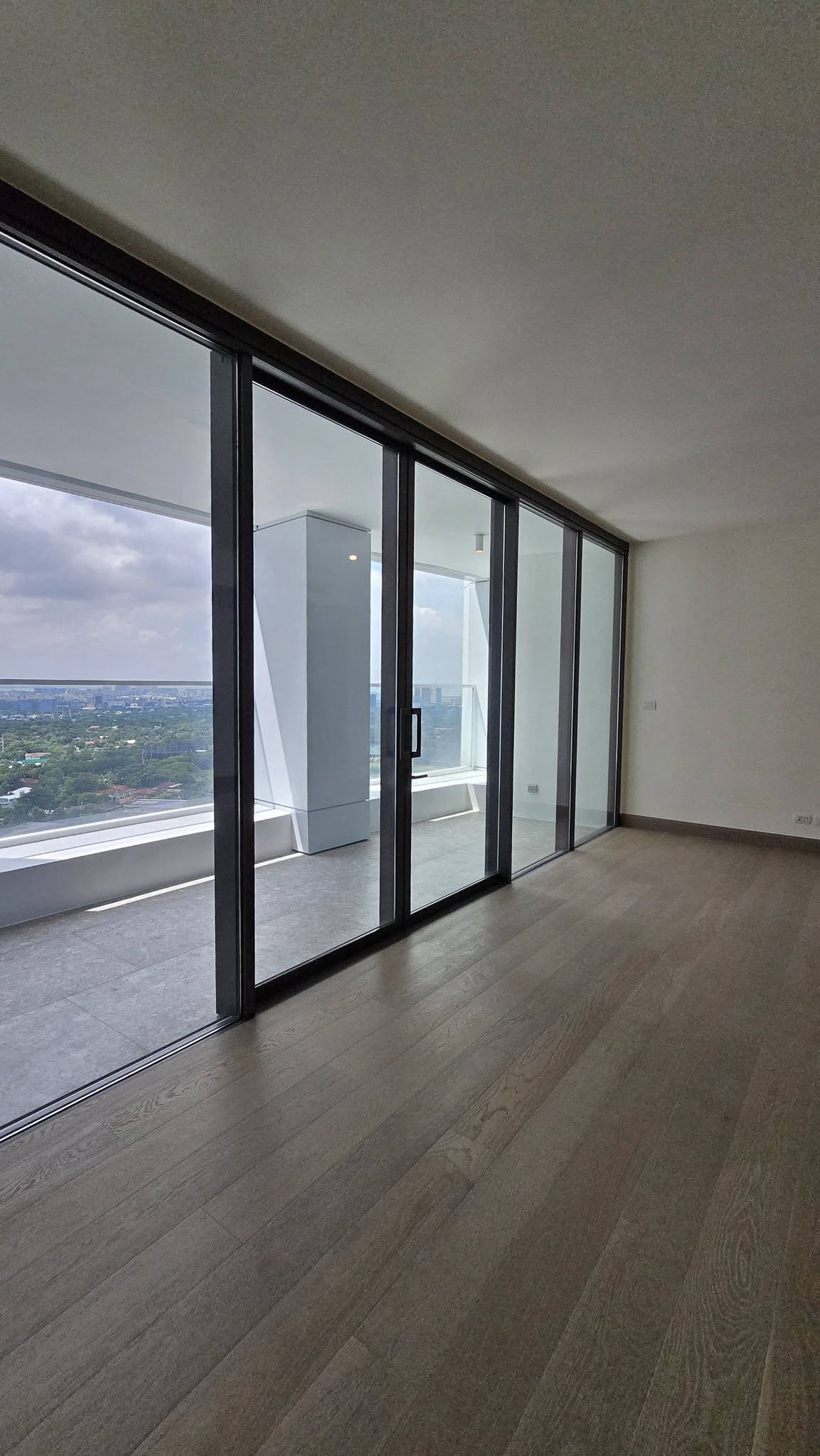 3-BedroomCondoUnitforLeaseinAureliaResidences,BGC,TaguigCity-8.jpg
