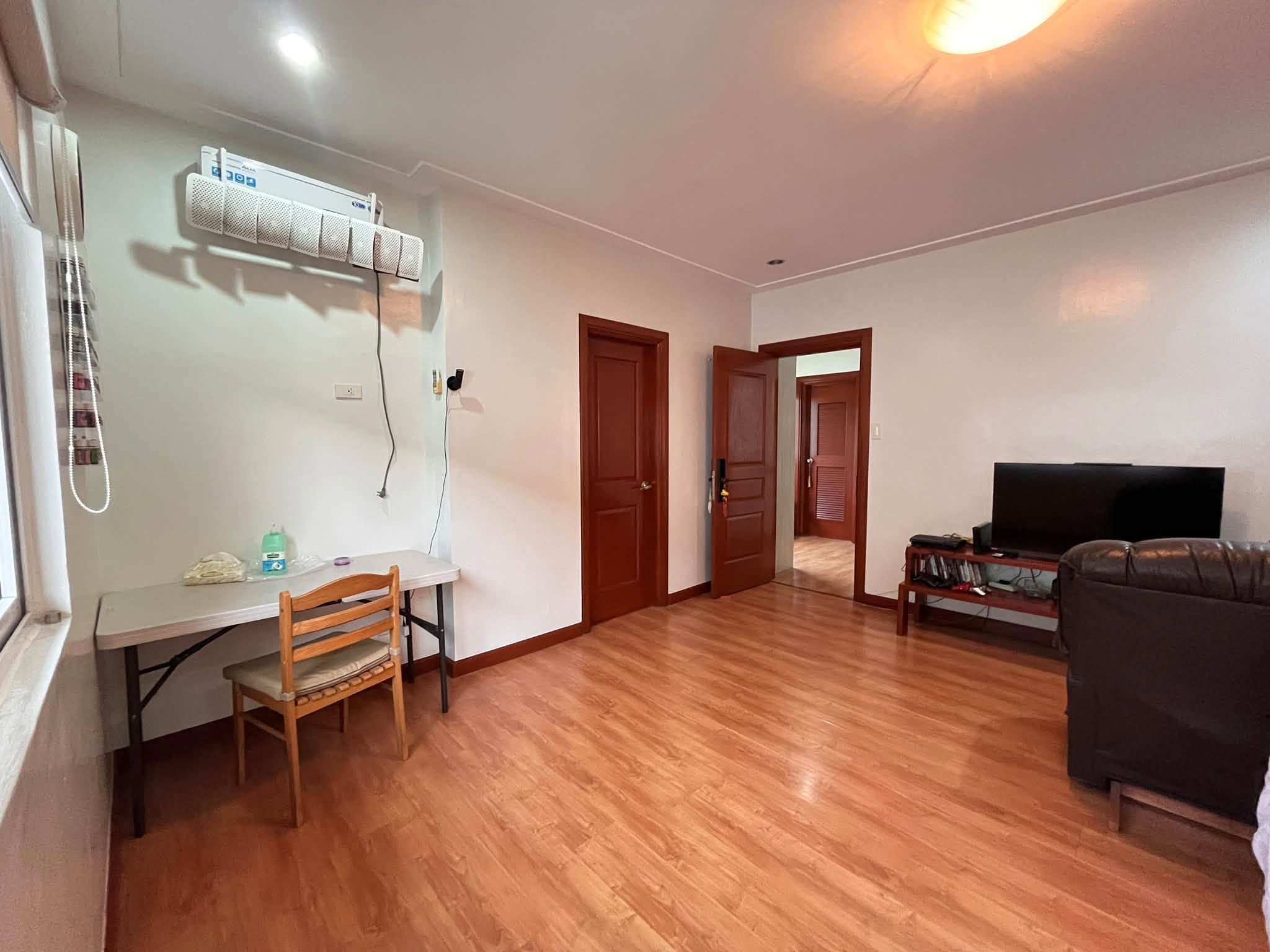 3-BedroomFullyFurnishedTownhouseforSalenearQuezonAve.,QuezonCity-12.jpg