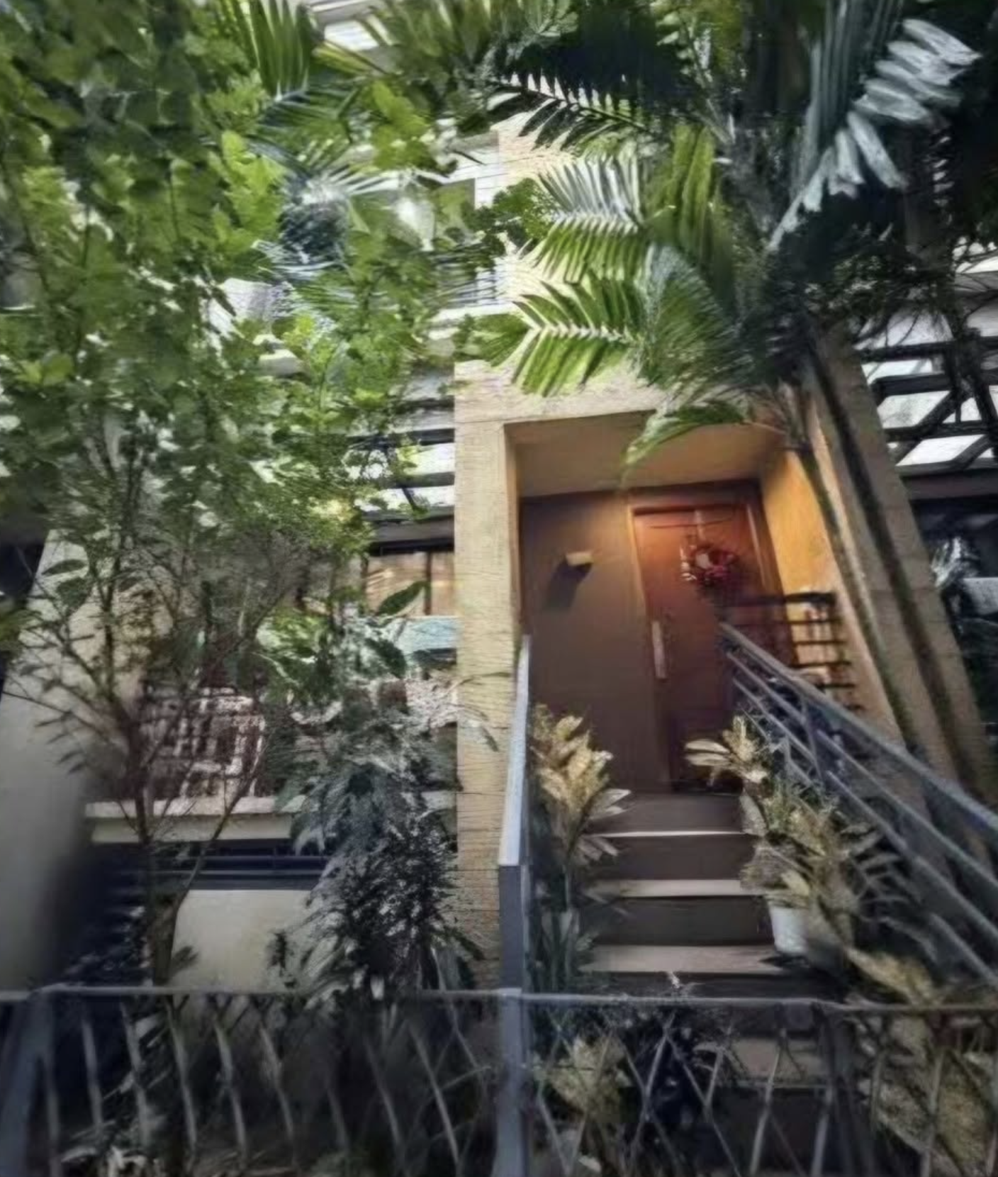 3-BedroomTownhouseforSaleinCirculoVerdeGardenHomes,QuezonCity-1.jpg